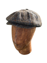 The Newsboy Cap - Ash Brown Check
