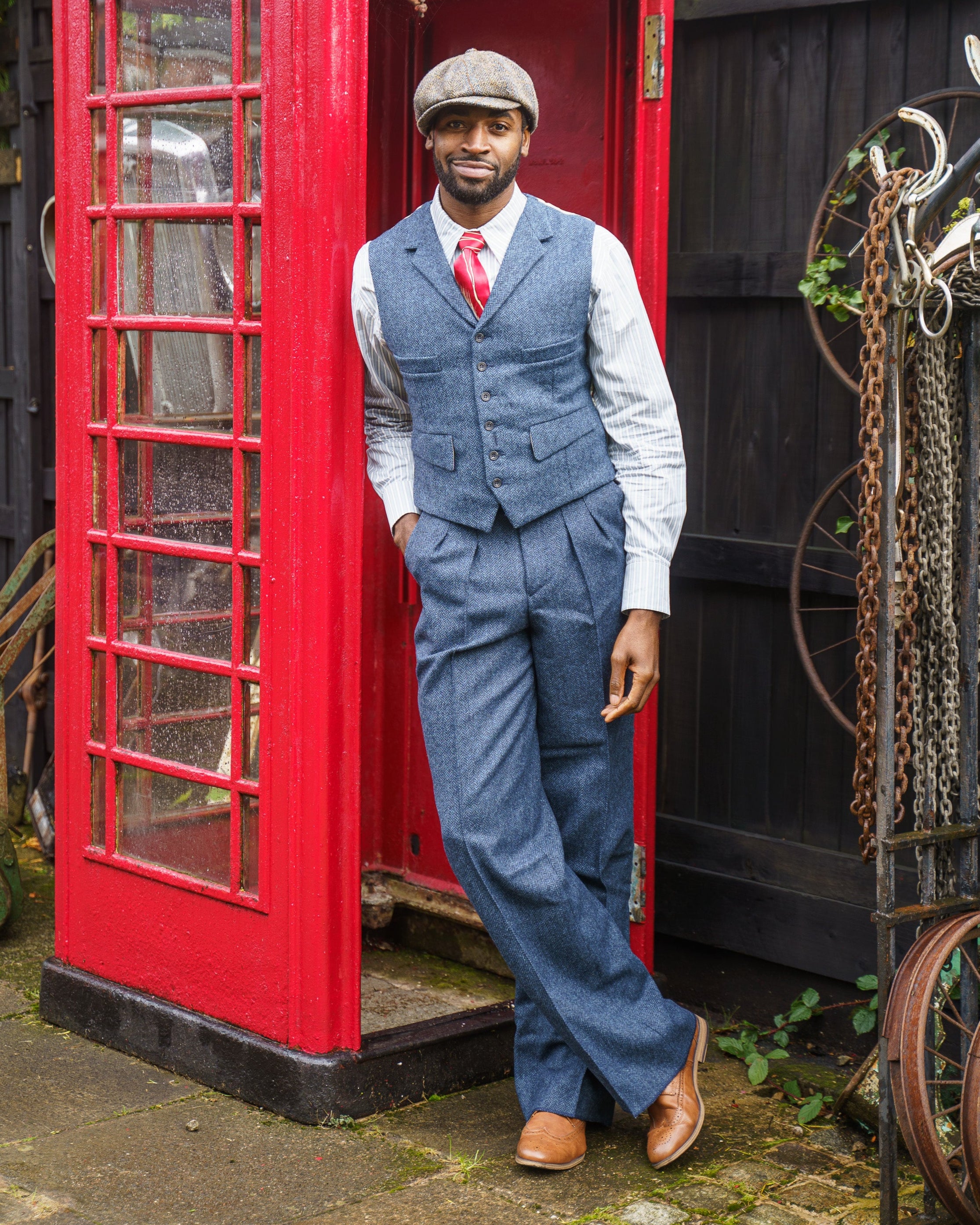 Fishtail Back Trousers - Navy Herringbone