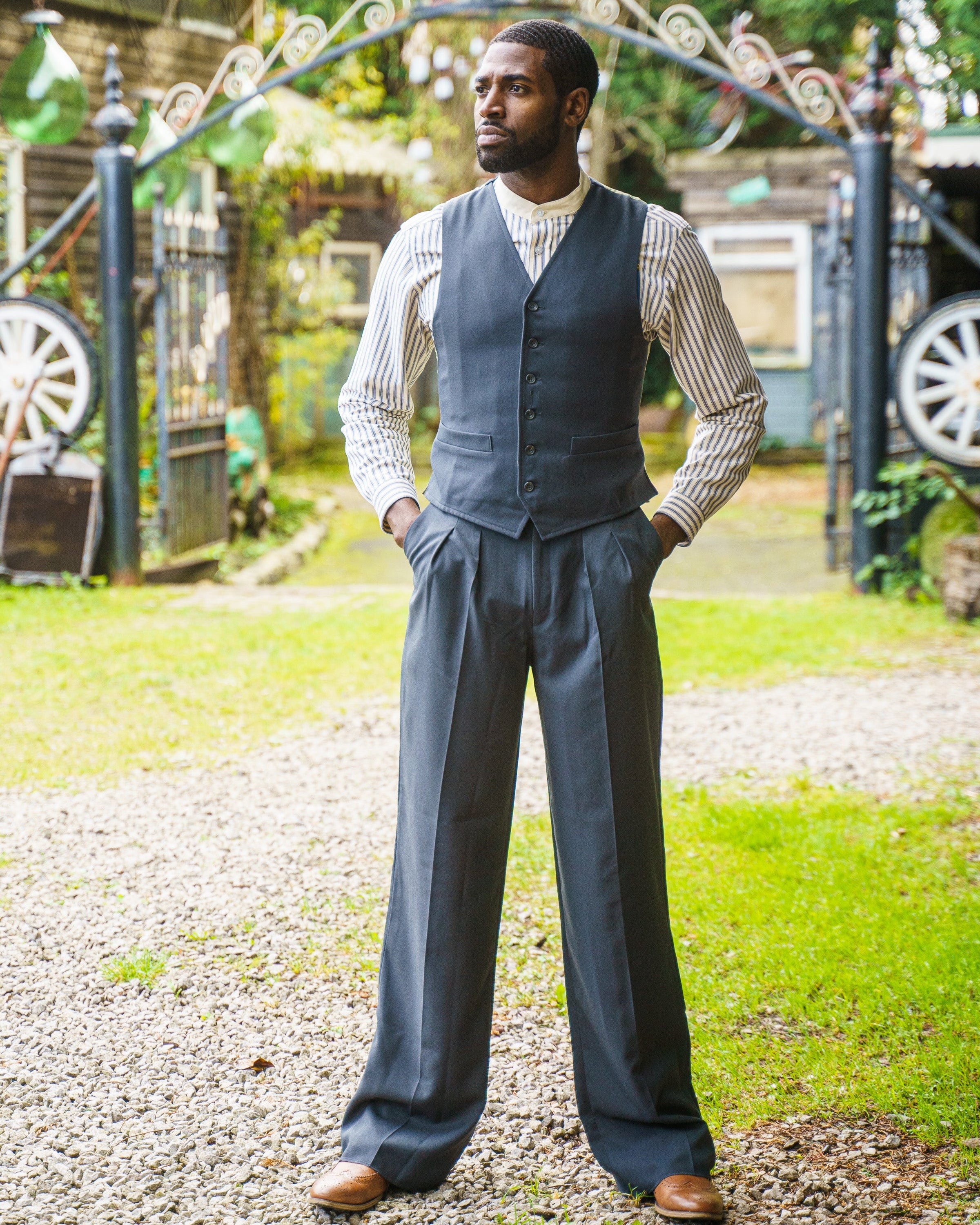 Fishtail Back Trousers - Charcoal Twill